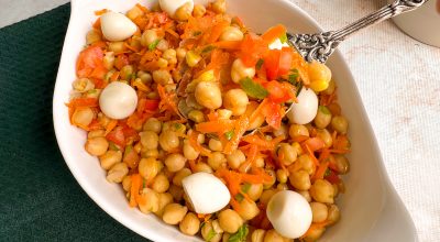 Salada de grão-de-bico à portuguesa