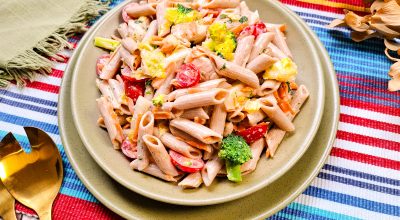 Salada de macarrão fit