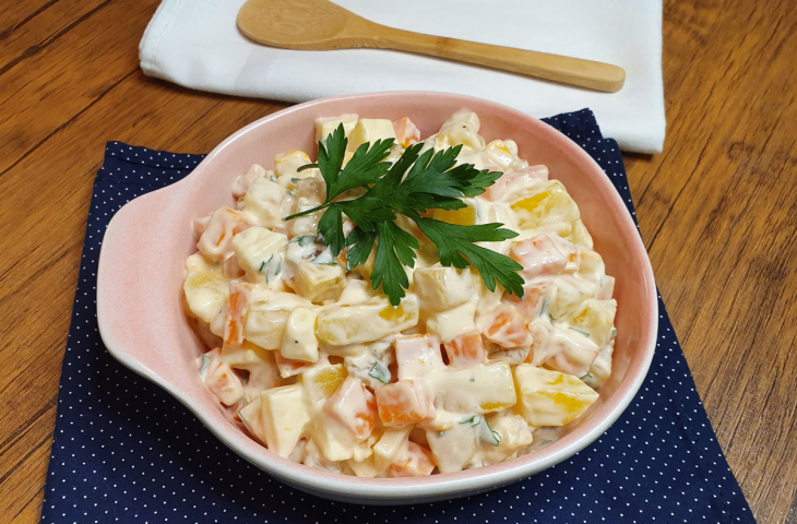 Salada de maionese de mandioquinha