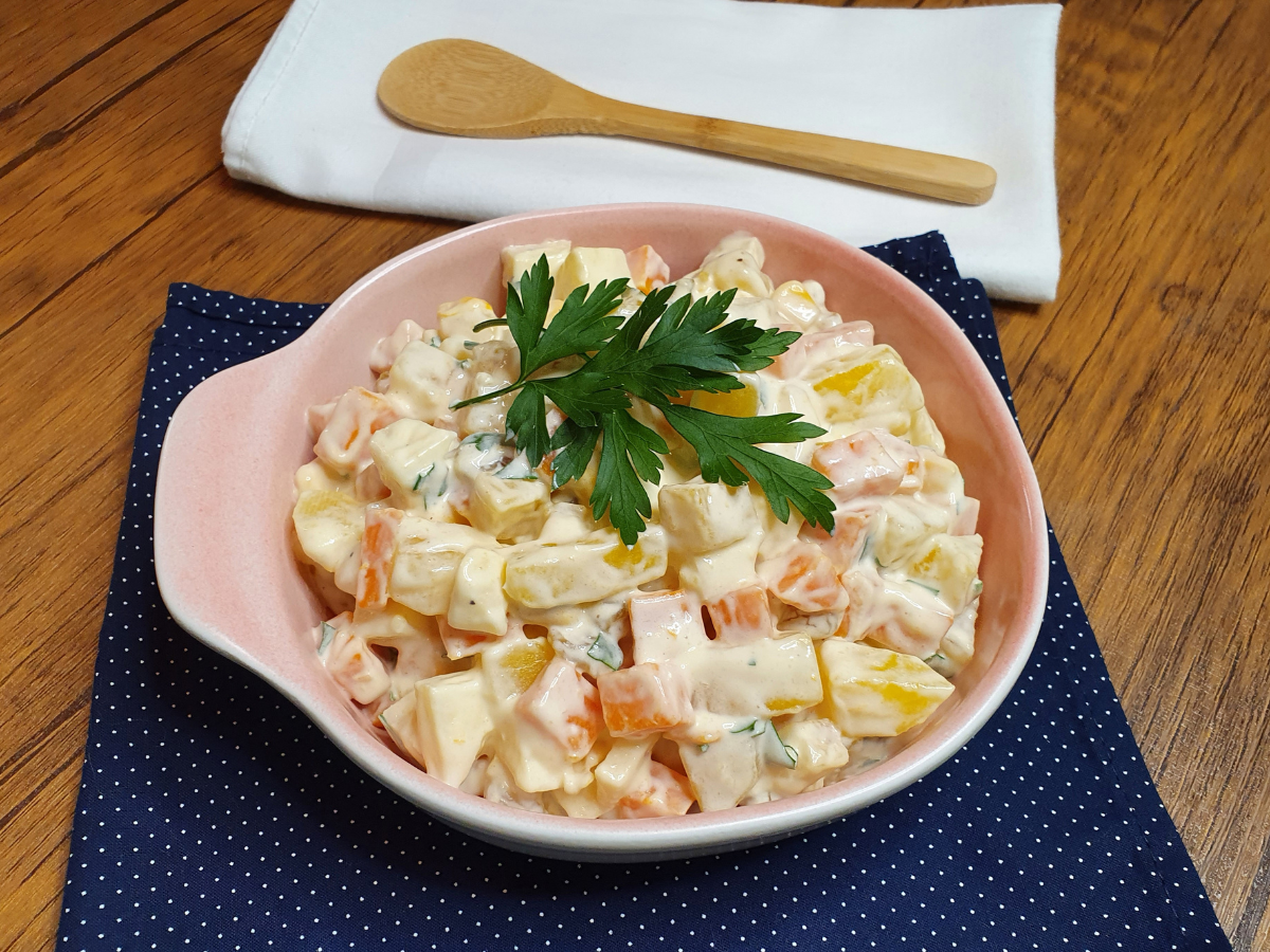 Salada de maionese de mandioquinha