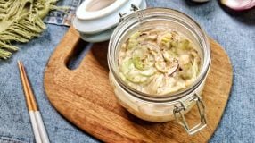 Salada de pepino com cream cheese