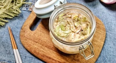Salada de pepino com cream cheese