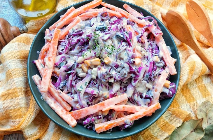 Salada de repolho com cenoura