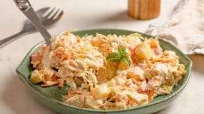 Salada de repolho com creme de leite