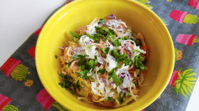 Salada de repolho com iogurte