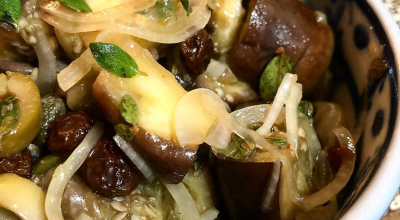 Salada fresca de berinjela