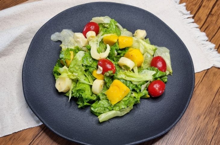 Salada primavera simples