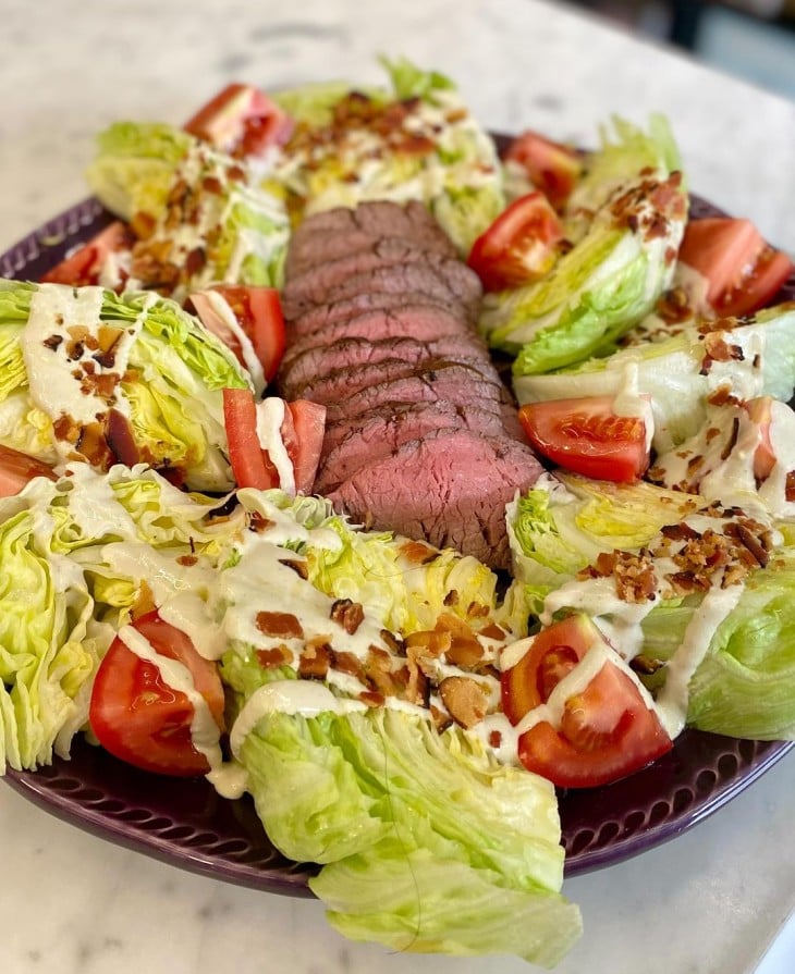 Salada de rosbife