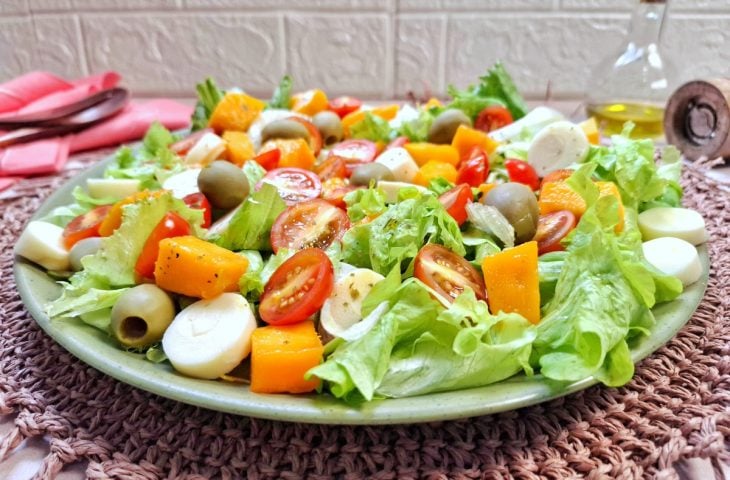 Salada tropical simples