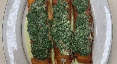 Salmão com creme de espinafre