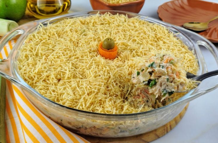 Salpicão de frango com alho-poró