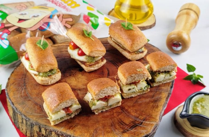 Sanduíche caprese
