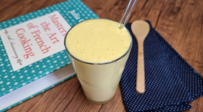 Smoothie de manga e iogurte
