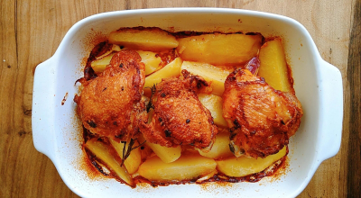 Sobrecoxa assada com batata