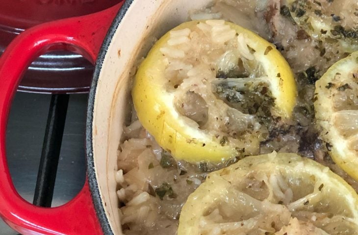 Sobrecoxa com arroz de limão-siciliano