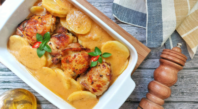 Sobrecoxa na panela de pressão com batata