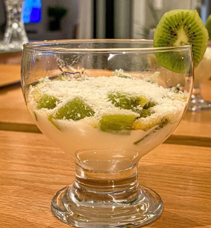 Sobremesa de kiwi rápida