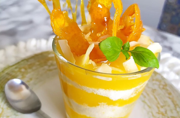 Sobremesa de laranja e coco