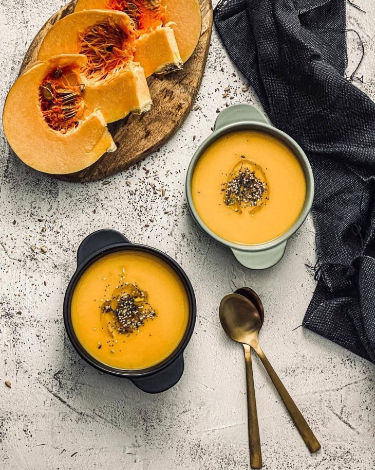 Sopa de cenoura, abóbora e couve-flor