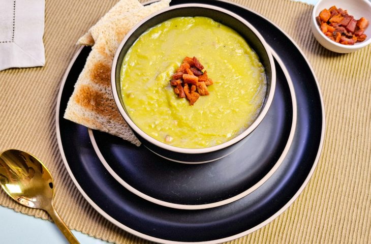 Sopa de ervilha com bacon