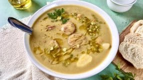 Sopa de ervilha com batata e cenoura