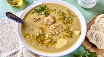 Sopa de ervilha com batata e cenoura