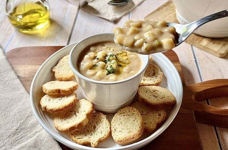 Sopa de feijão