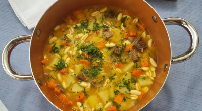 Sopa de legumes com carne