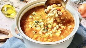 Sopa de legumes com frango