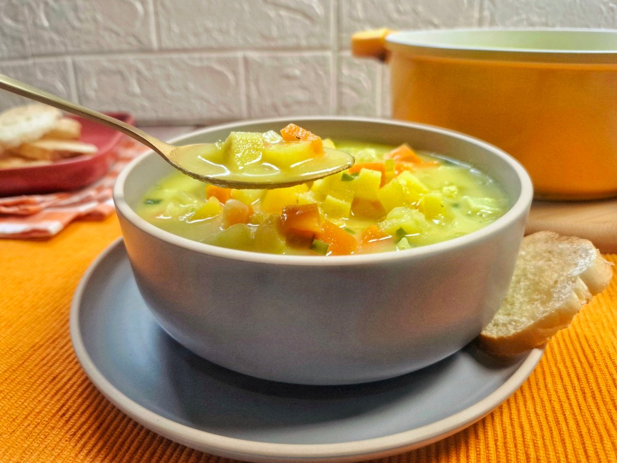 Sopa de legumes sem macarrão