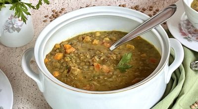 Sopa de lentilha com cenoura e especiarias