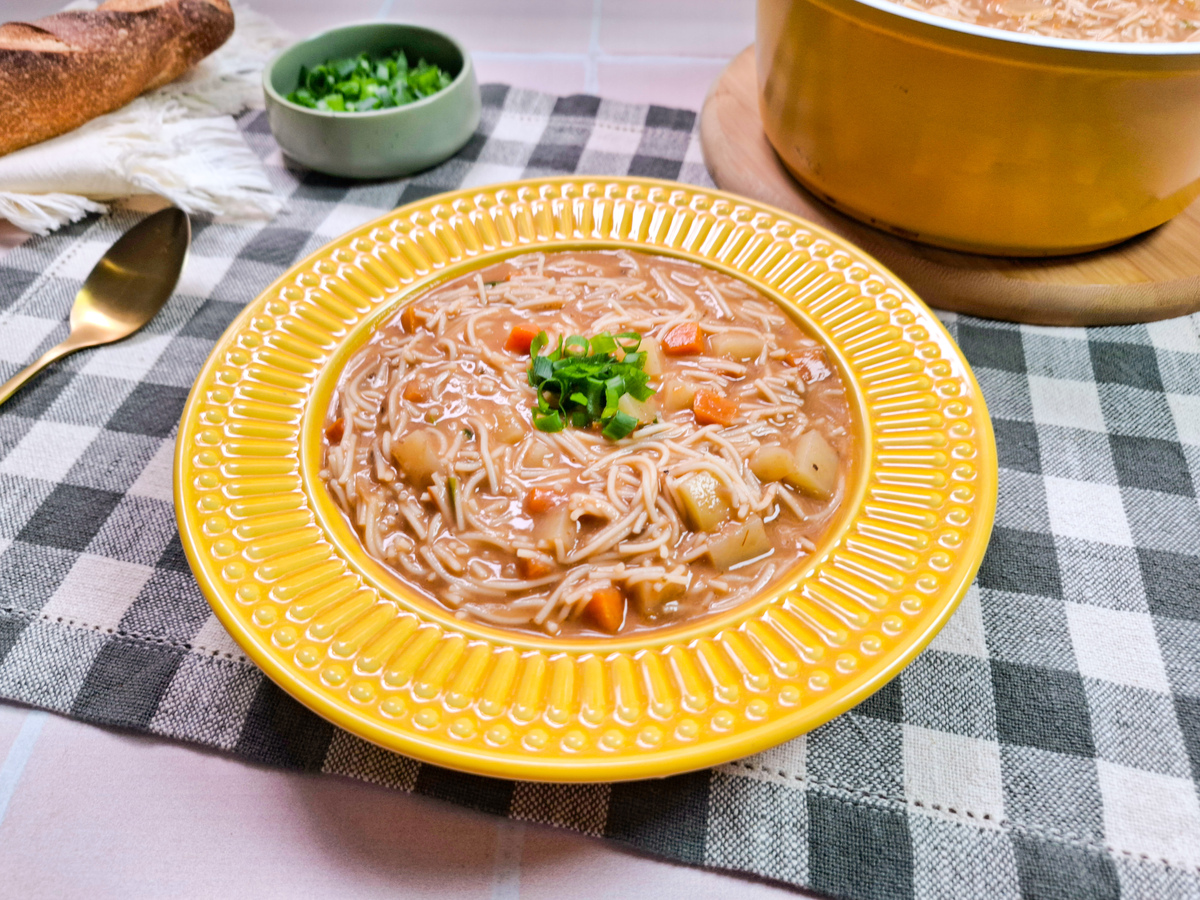 Sopa de macarrão