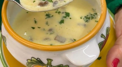 Sopa de milho com champignon