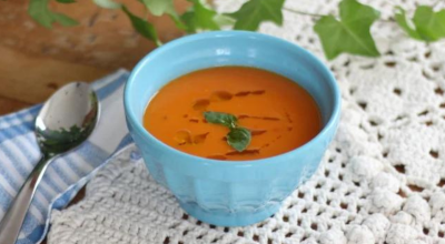 Sopa de tomate fácil