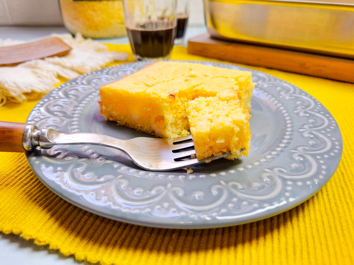 Sopa paraguaia com flocão