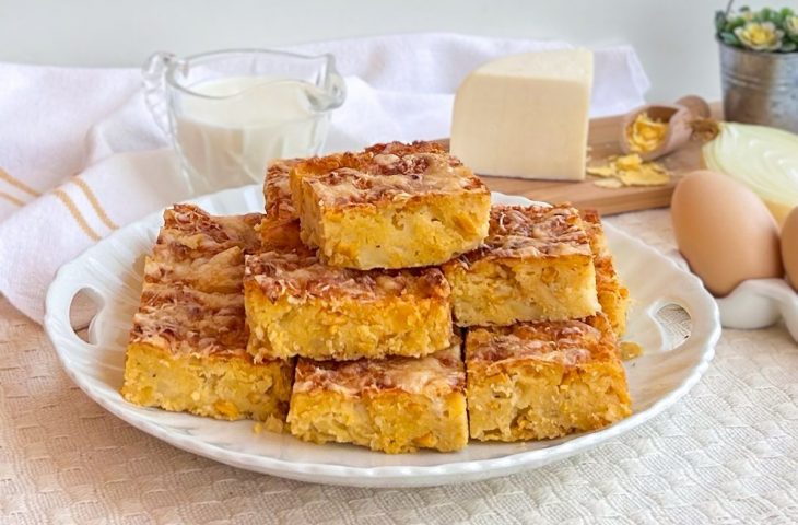 Sopa paraguaia com milho
