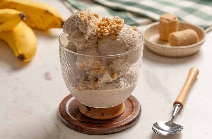 Sorvete cremoso de banana com Whey