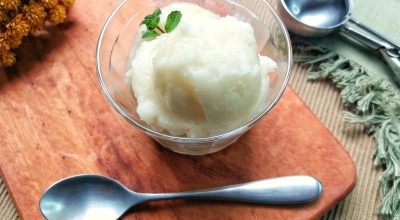 Sorvete de abacaxi com 2 ingredientes