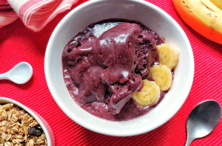 Sorvete de açaí fit