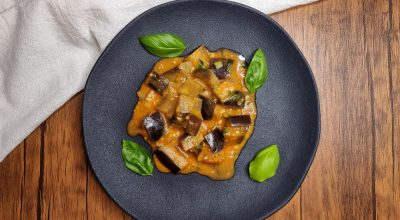 Strogonoff de berinjela vegano