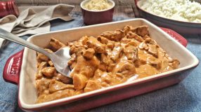 Strogonoff de carne com champignon