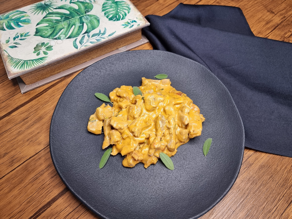 Strogonoff de filé mignon suíno