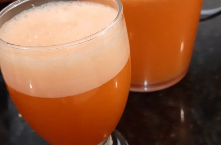 Suco de laranja e cenoura