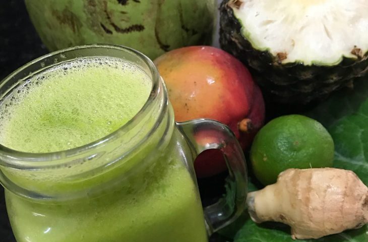 Suco detox tropical