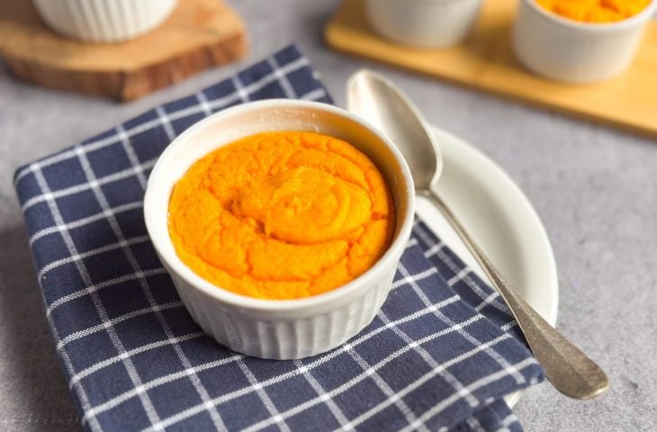 Suflê de cenoura sem farinha