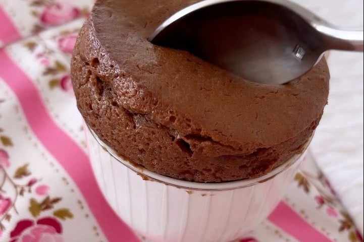 Suflê de chocolate
