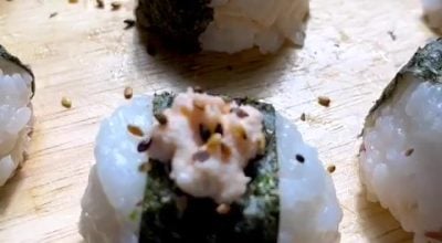 Sushi de salmão grelhado