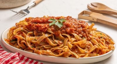 Talharim com calabresa
