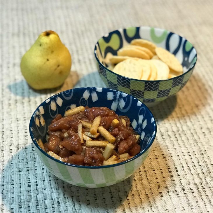 Tartar de atum com pera