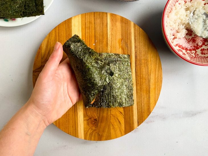 processo de enrolar o temaki philadelphia
